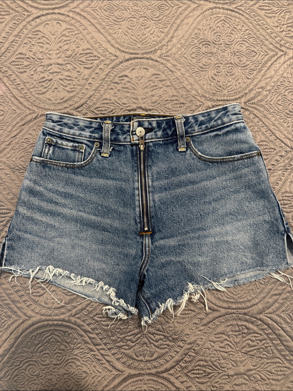 Abercrombie & Fitch Annie High-Rise Frayed Hem Denim Shorts - Blue